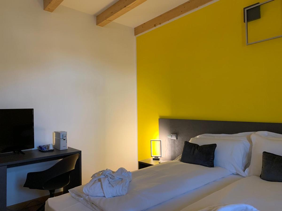 Guest House Le Cassandre Sondrio Eksteriør bilde